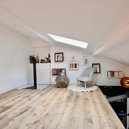 Elegant Duplex Near Place De La Nation 巴黎