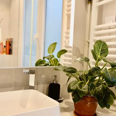 公寓 Elegant Duplex Near Place De La Nation *